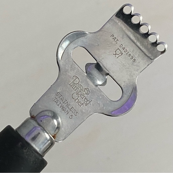 Pampered Chef Citrus Zester - Picture 3 of 3